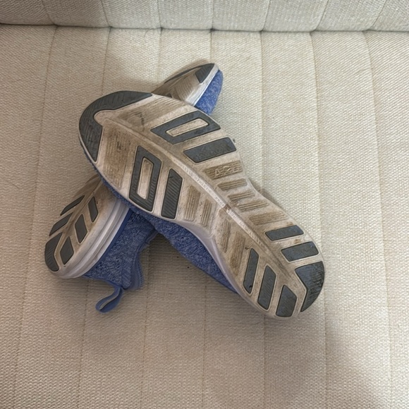 APL Blue Athletic Shoes - Picture 4 of 5